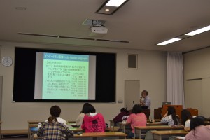 山本学長による「英語史」授業風景